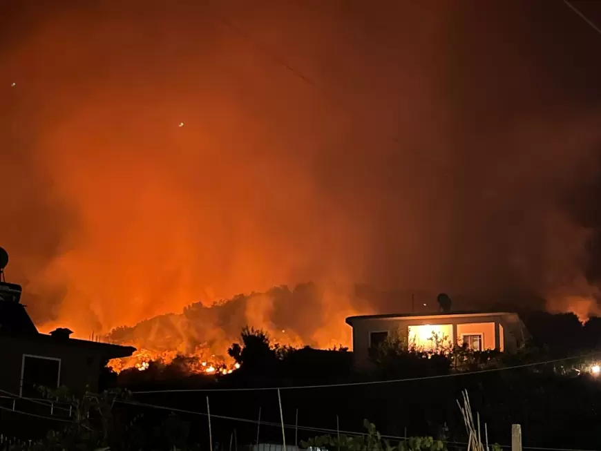 Zjarr masiv në Lushnjë/ Dhjetëra forca zjarrfikëse në luftë me flakët, Balla ndjek nga afër situatën