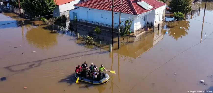 Situatë dramatike pas stuhisë në Greqi; 11 viktima e mijëra të zhvendosur nga shtëpitë, shumë zona tërësisht nën ujë