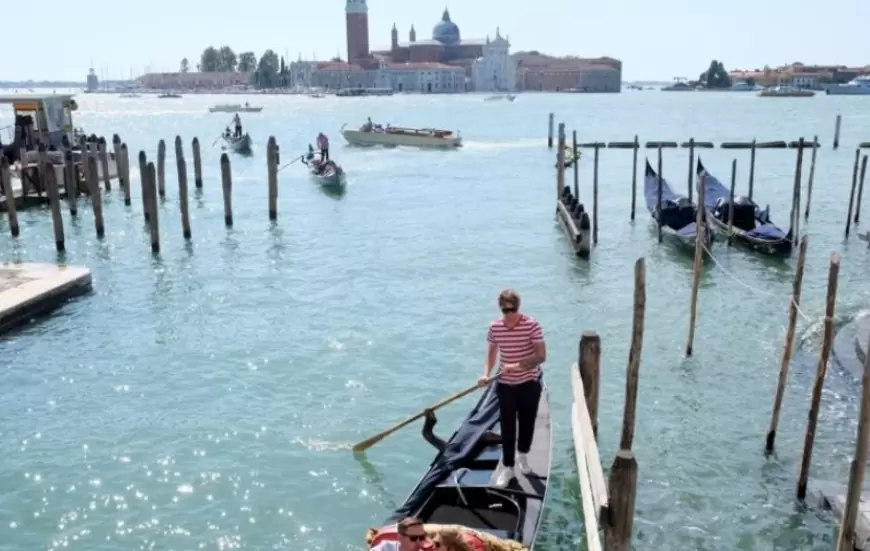 Venecia pritet të votojë për vënien e taksës 5-euroshe për turistët